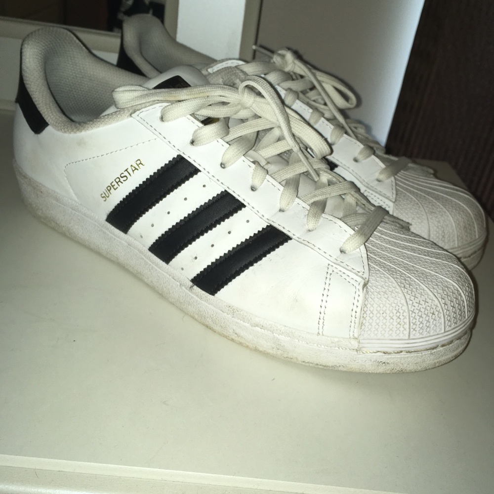 Adidas Superstar - image 4